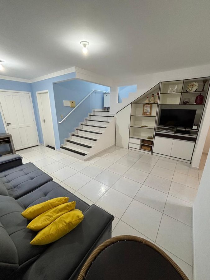 Sobrado - Venda - S�o Francisco de Assis - Cambori� - SC