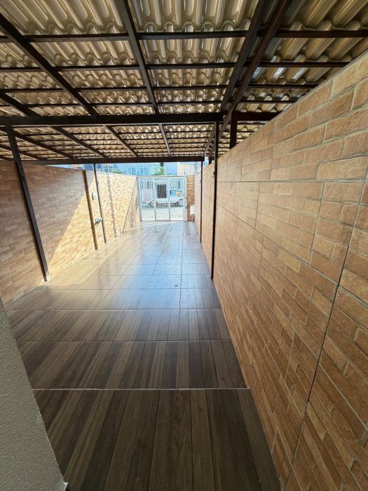 Sobrado - Venda - S�o Francisco de Assis - Cambori� - SC