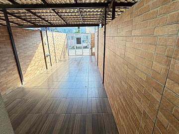 Sobrado � Venda